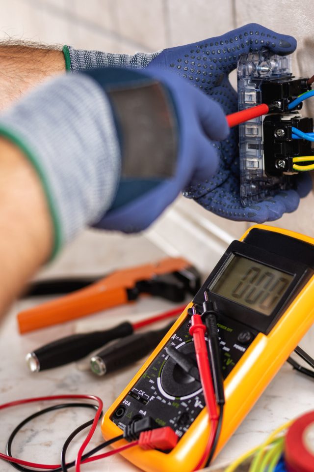 axo elec outils éléctriciens