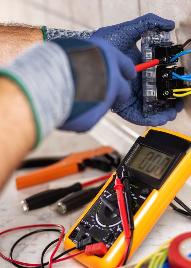 axo elec outils éléctriciens